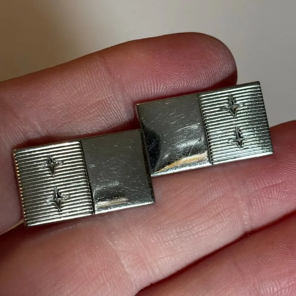 Vintage Flex-Let quality USA silver cufflinks rectangles textured ribbed stars